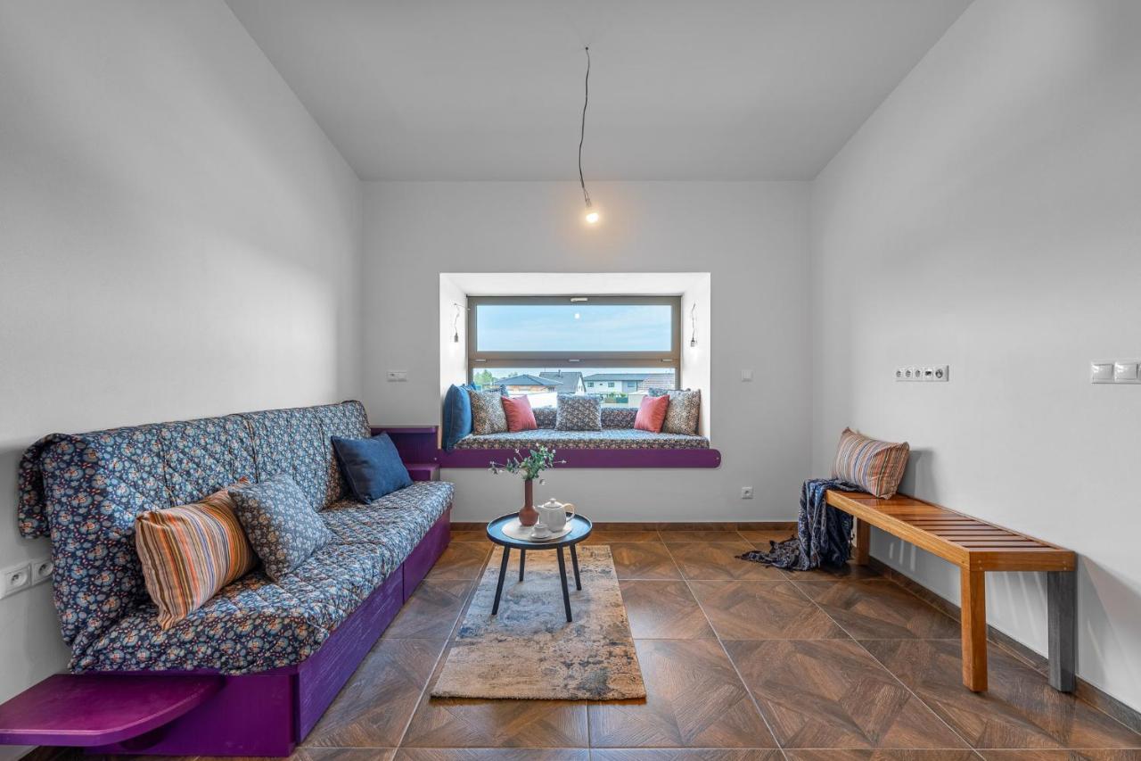 Apartment Laskara Garden By Prague Forest